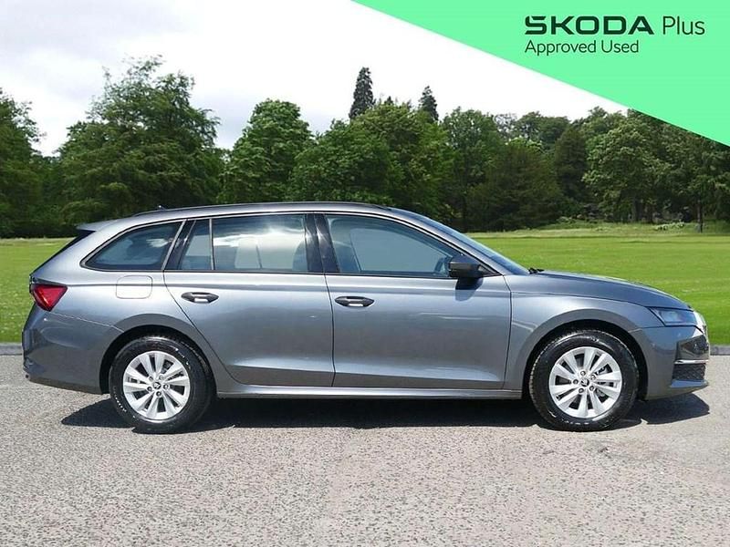 Used Skoda Octavia SE Technology 150 HP (110 kW) 2025 Grey Estate