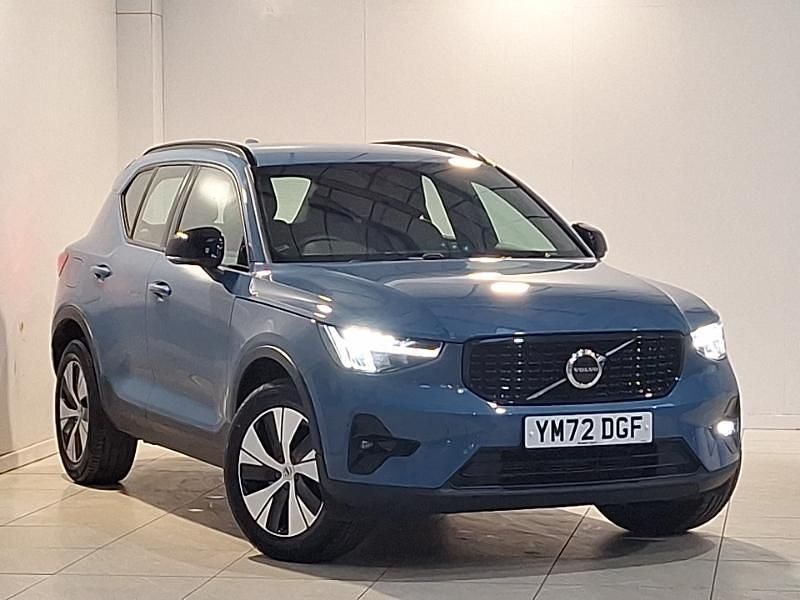 Usado Volvo XC40 Plus 211 HP (155 kW) 2023 Azul SUV
