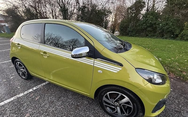 Used 2022 Peugeot 108 Collection Hatchback | £6,595 (Fair price) - Image 1/4