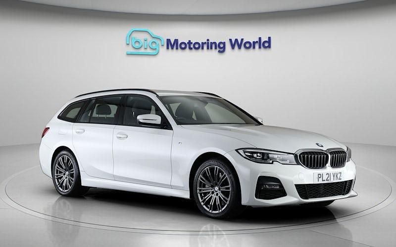 Used BMW 330e M Sport 292 HP (214 kW) 2021 White Estate