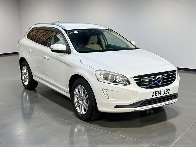 Used Volvo XC60 R-Design 2014 White SUV