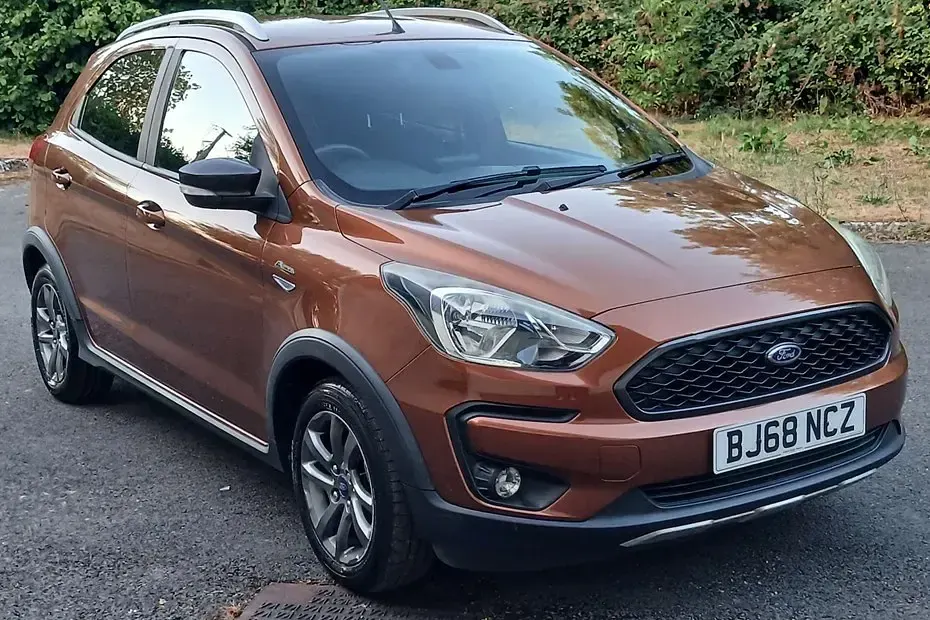 Used Ford Ka Plus Active 85 HP (62 kW) 2018 Bronze Hatchback
