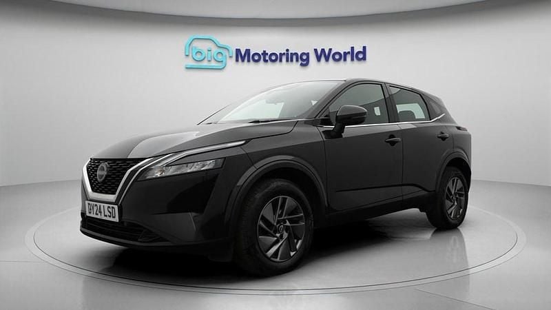Used Nissan Qashqai Acenta Premium 140 HP (102 kW) 2024 Black SUV