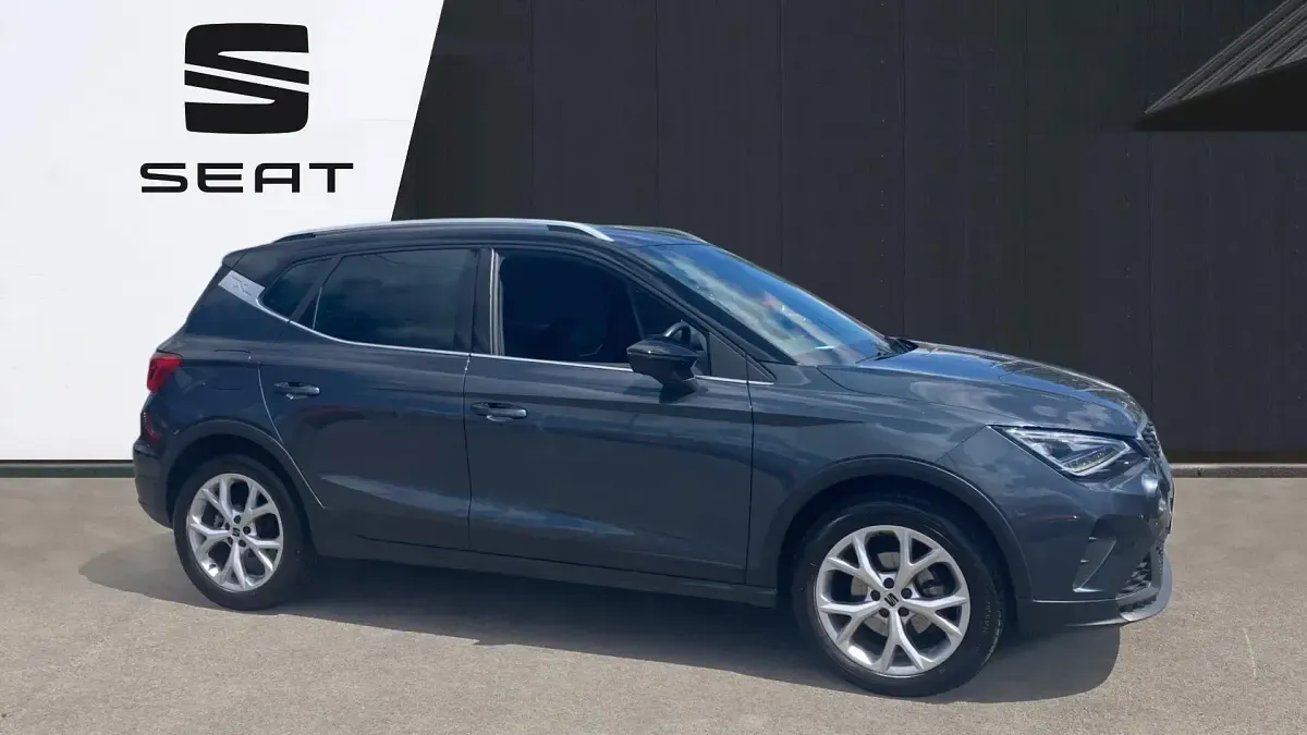 Used Seat Arona FR 110 HP (80 kW) 2023 SUV
