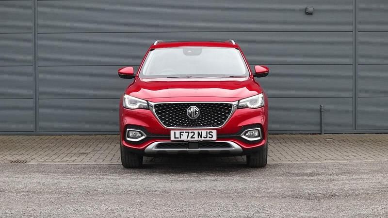 Used MG HS Exclusive 2023 Red SUV