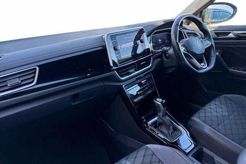 Used VW T-Roc R-line 150 HP (110 kW) 2023 Blue SUV