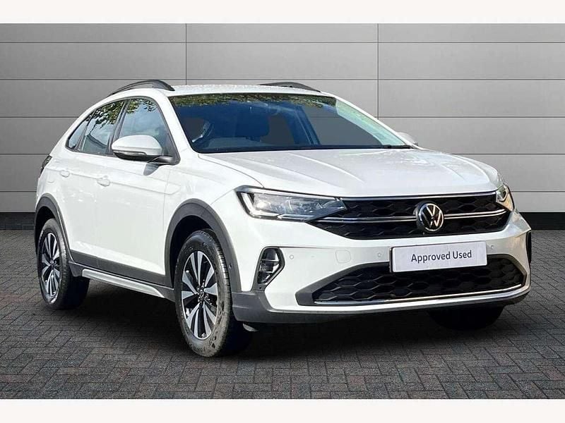 Pure white Used 2023 VW Taigo Life SUV | £15,195 (Fair price) - Image 1/4