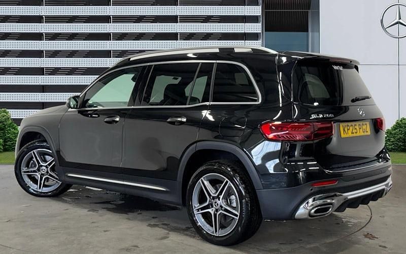 Used Mercedes GLB200 Executive 163 HP (119 kW) 2025 SUV