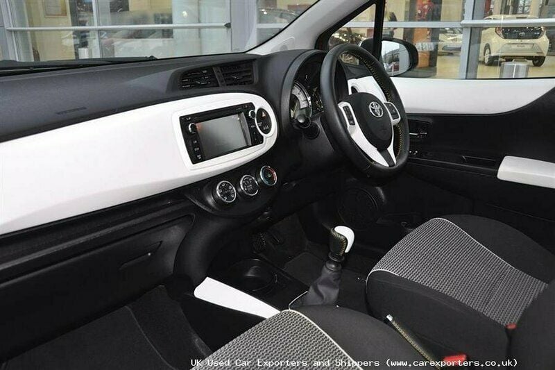 Used Toyota Yaris 2013 Hatchback