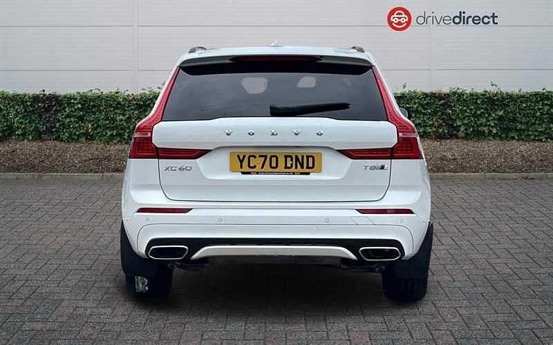 Used Volvo XC60 R-Design Pro 390 HP (286 kW) 2020 White SUV