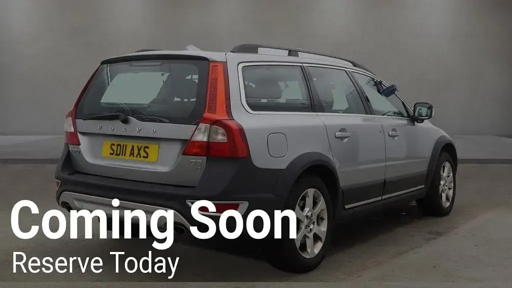 Used Volvo XC70 SE 205 HP (150 kW) 2011 Silver Estate