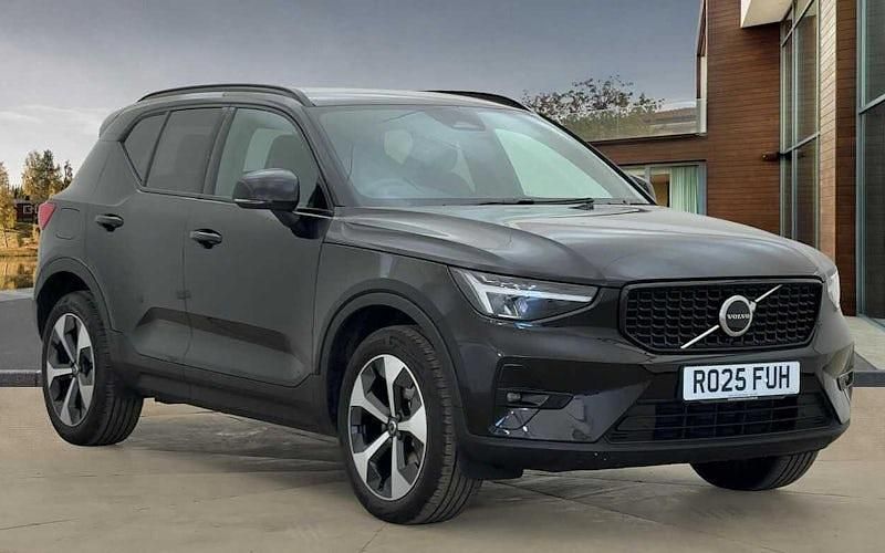 Used Volvo XC40 Plus 197 HP (144 kW) 2025 SUV