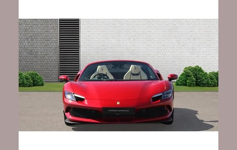 Used Ferrari Portofino 591 HP (434 kW) 2020 Red Cabriolet