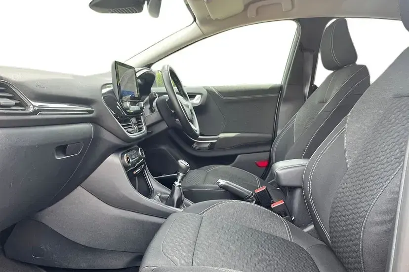 Used Ford Puma Titanium 125 HP (91 kW) 2021 Silver SUV