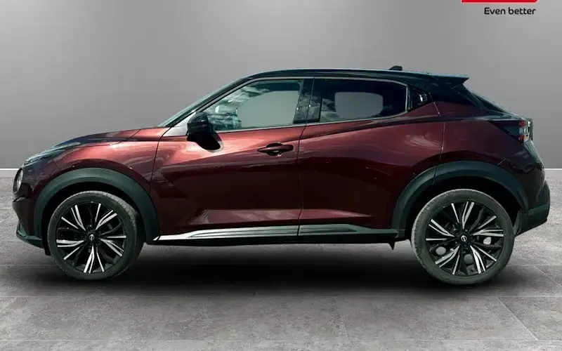 Used Nissan Juke N-Connecta 114 HP (83 kW) 2023 Blue SUV