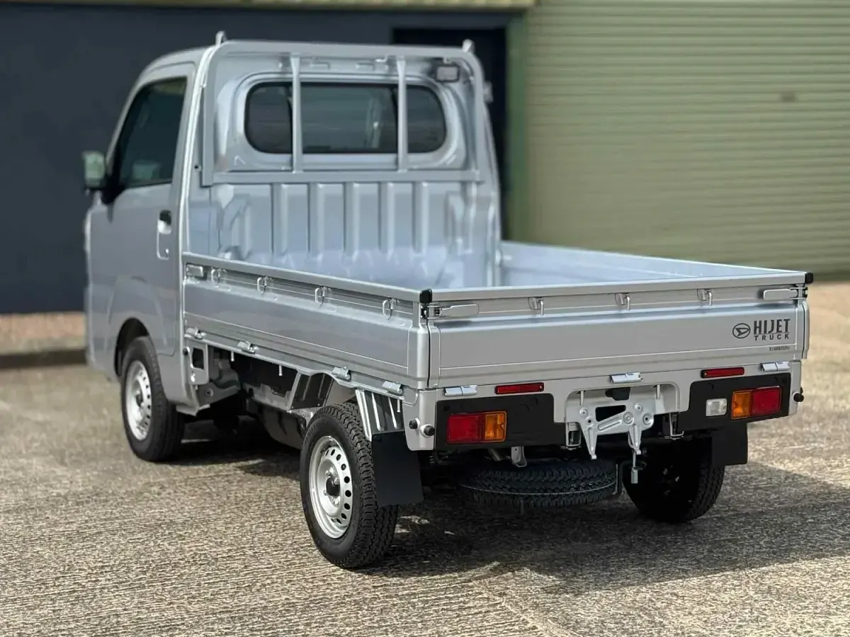 Used Daihatsu Hijet 2024 Silver MPV