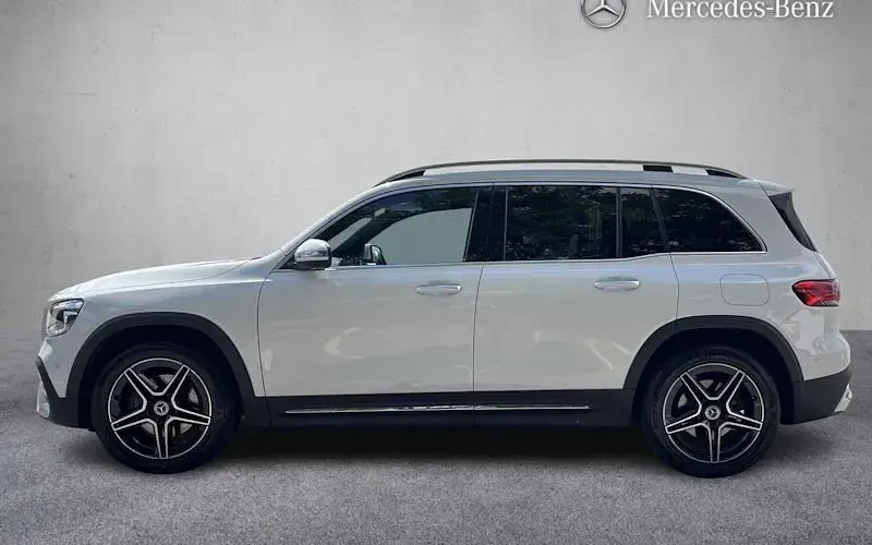 Used Mercedes GLB200 AMG line 163 HP (119 kW) 2023 SUV