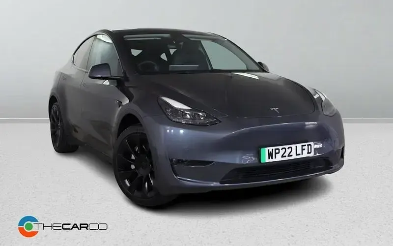 Used Tesla Model Y Long Range AWD 286 kW (389 HP) 2025 SUV