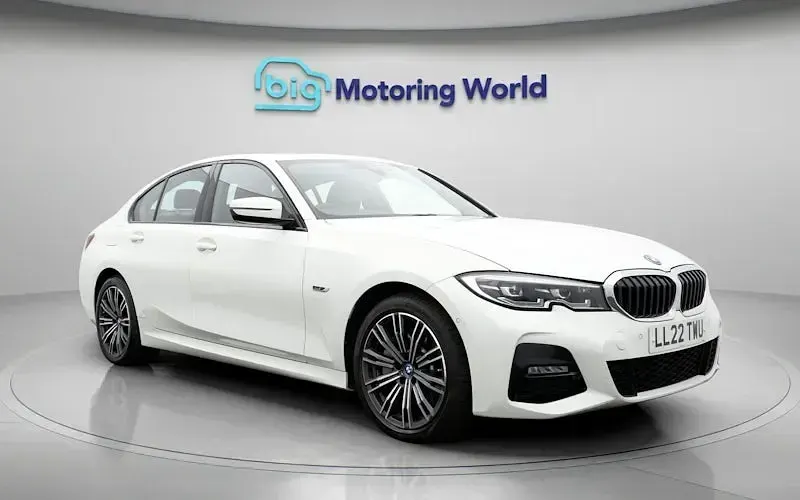 Used BMW 330e M Sport 292 HP (214 kW) 2022 White Sedan
