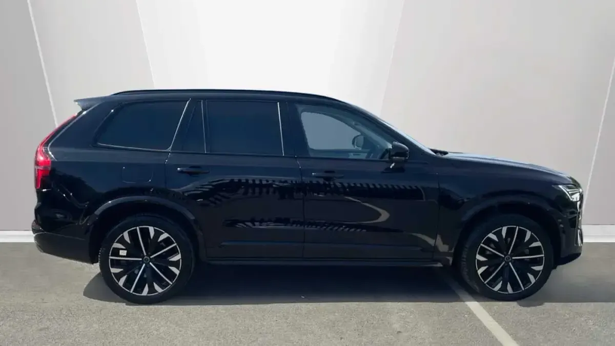 Used Volvo XC90 Ultra 247 HP (181 kW) 2025 SUV