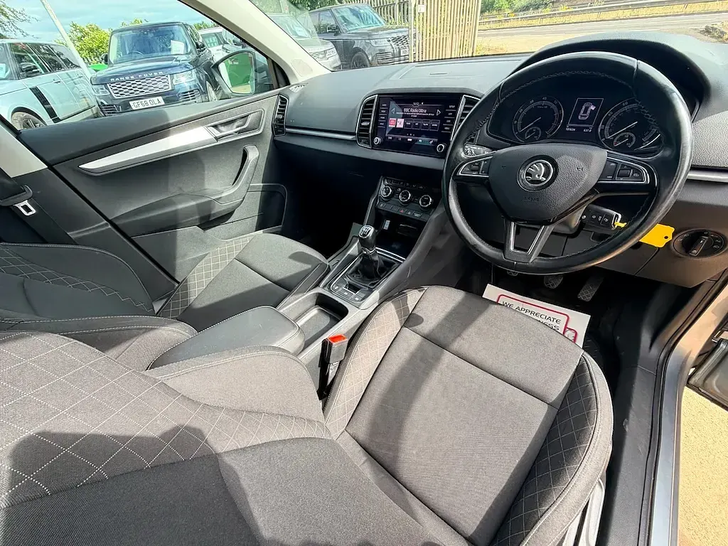 Used Skoda Karoq SE 115 HP (84 kW) 2019 Grey SUV
