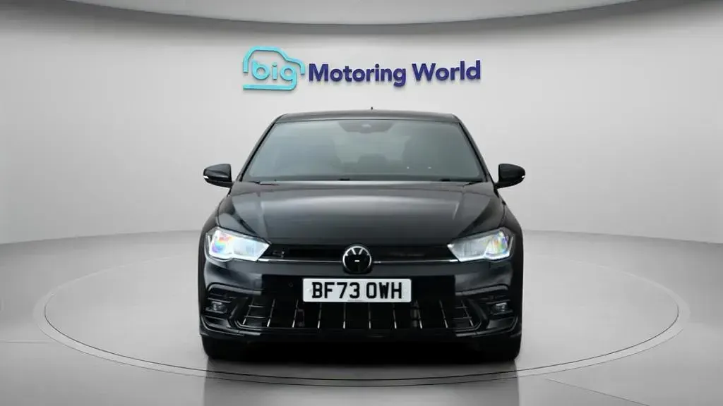 Used VW Polo R-line 95 HP (69 kW) 2023 Black Hatchback