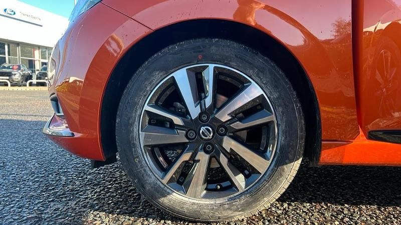 Used Nissan Micra Tekna 100 HP (73 kW) 2020 Orange  Hatchback
