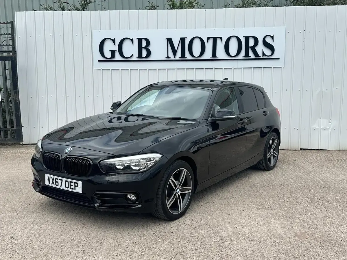 Used BMW 118 Sport Line 2017 Black Hatchback