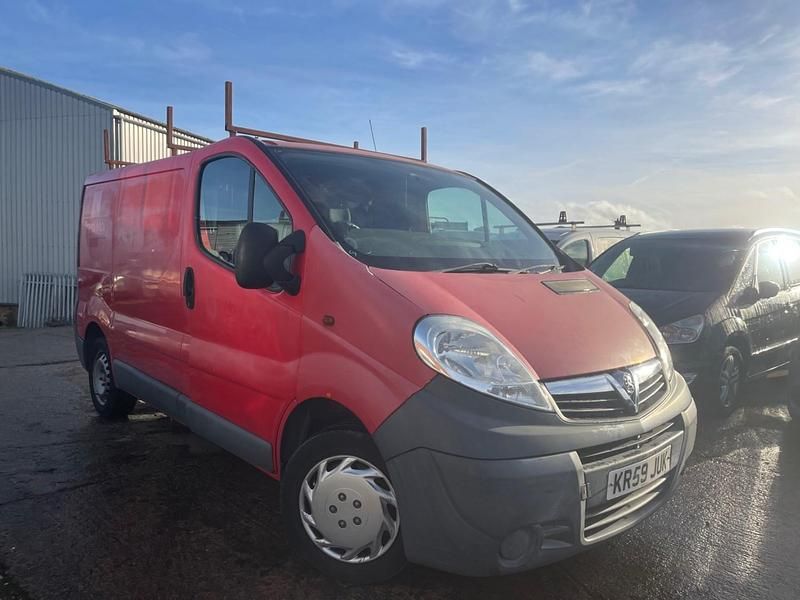 Red Used 2009 Vauxhall Vivaro MPV | £1,995 (Super price) - Image 1/4