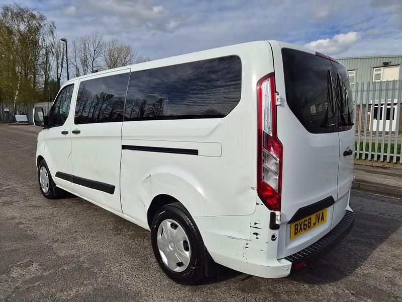 Used Ford Transit Custom Trend 130 HP (95 kW) 2019 White Estate