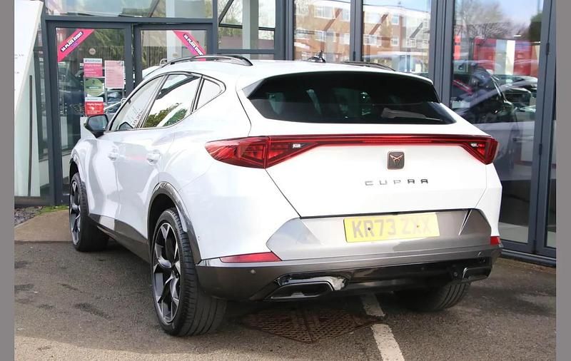 Used Cupra Formentor 150 HP (110 kW) 2023 White SUV