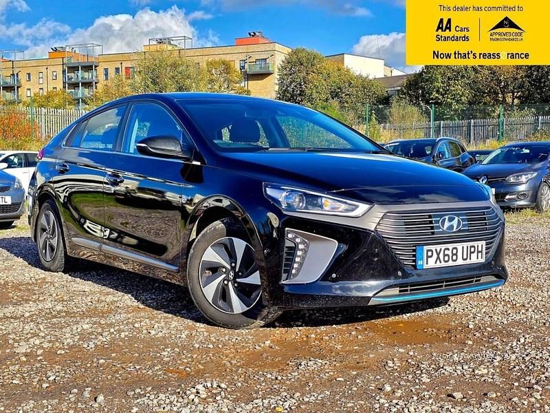 Black Used 2018 Hyundai Ioniq Premium SE Hatchback | £10,788 (Fair price) - Image 1/4