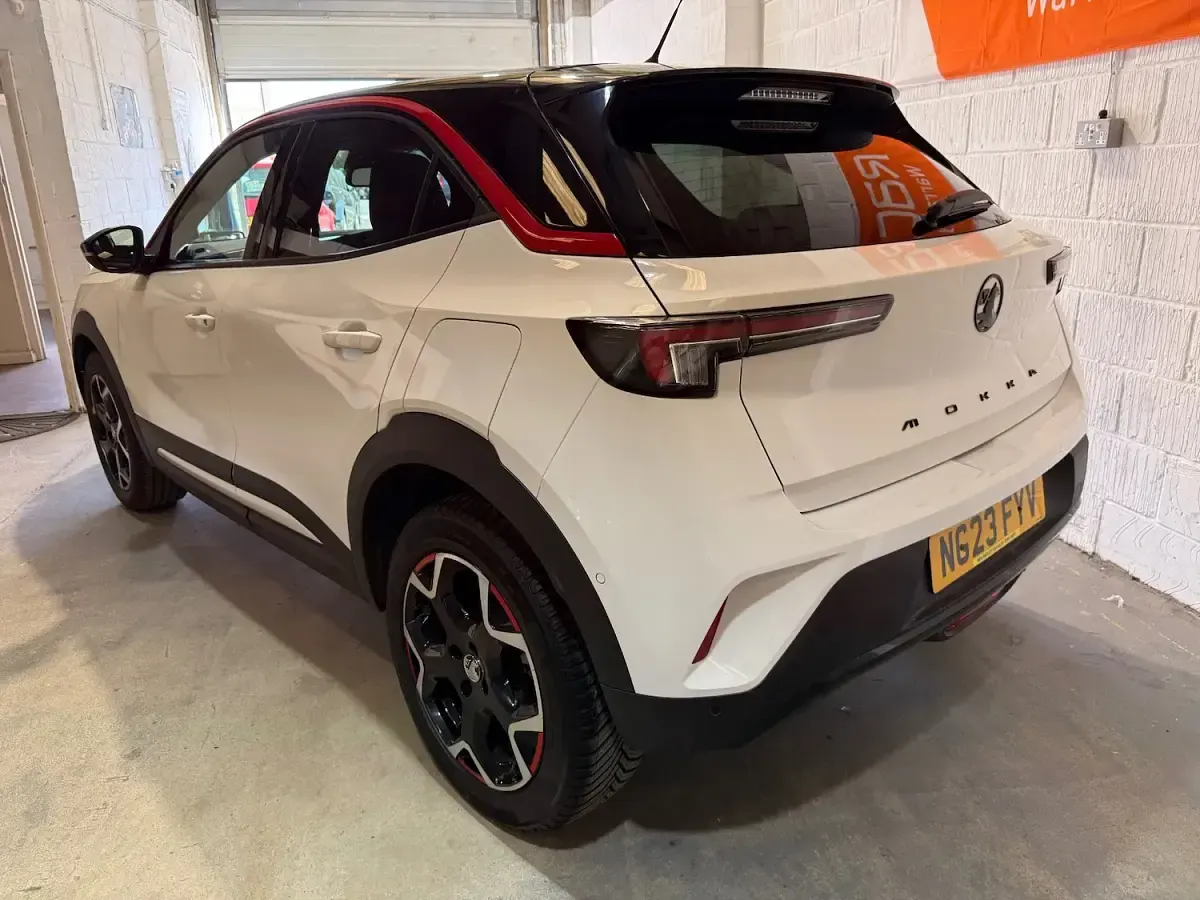 Used Vauxhall Mokka 98 HP (72 kW) 2023 White SUV