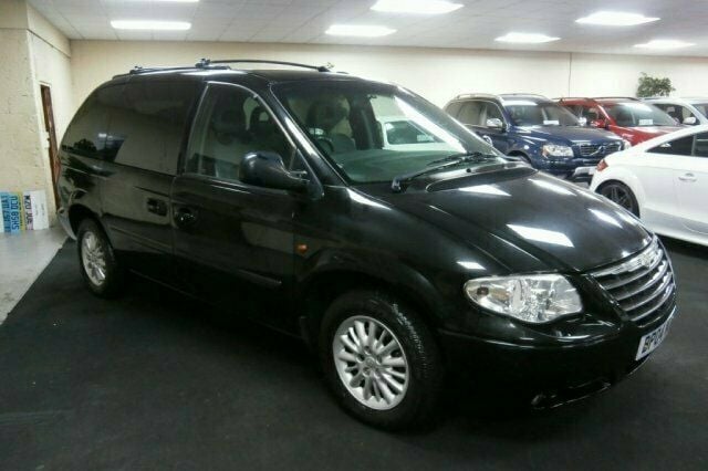 Used 2004 Chrysler Voyager MPV | £3,500 - Image 1/4