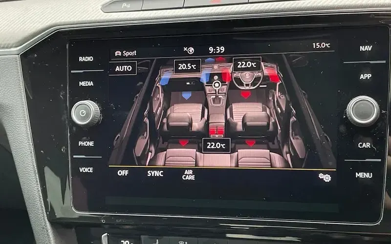 Used VW Arteon R-line 280 HP (205 kW) 2017 Silver Hatchback