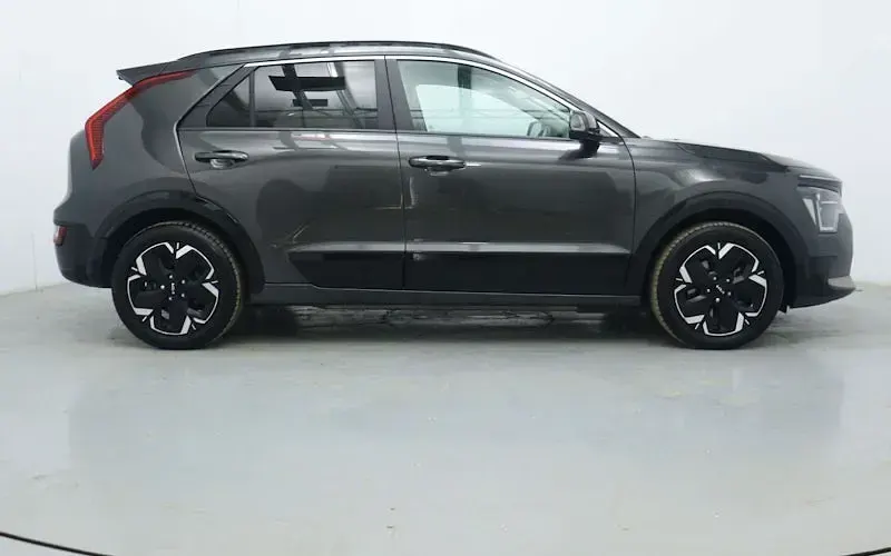 Used Kia e-Niro 150 kW (204 HP) 2024 Grey SUV