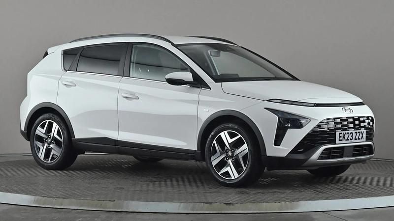 Used Hyundai Bayon Premium 100 HP (73 kW) 2023 White SUV