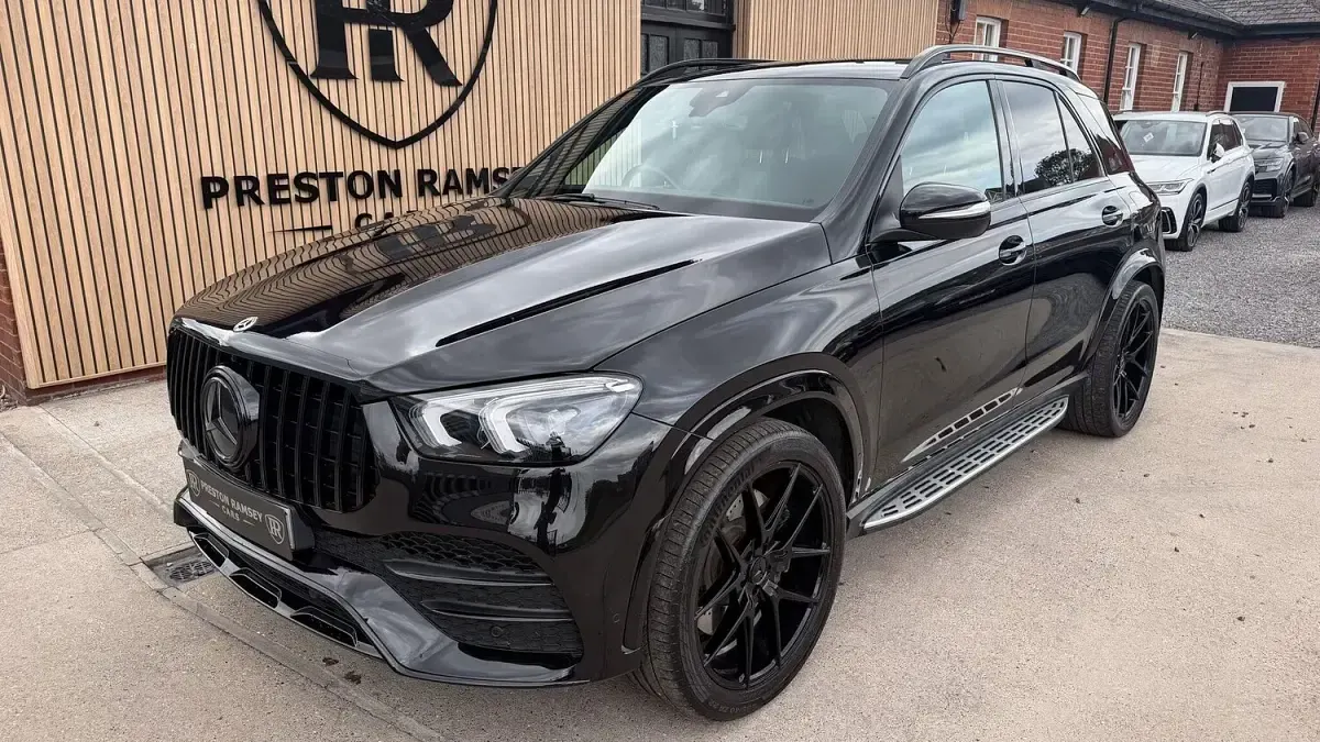 Used Mercedes GLE350 de AMG line 2022 Black SUV