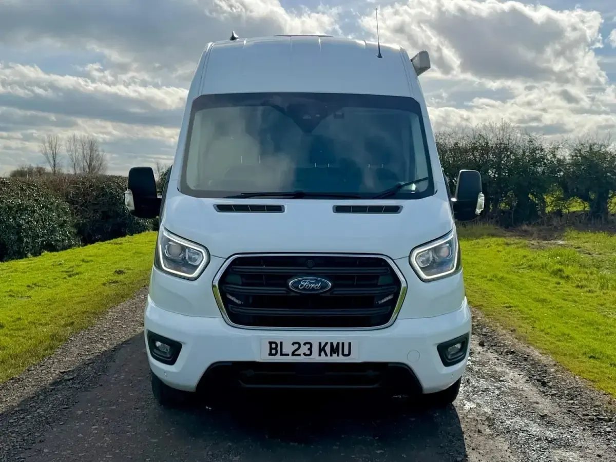 Used Ford Transit Limited 170 HP (125 kW) 2023 White Van