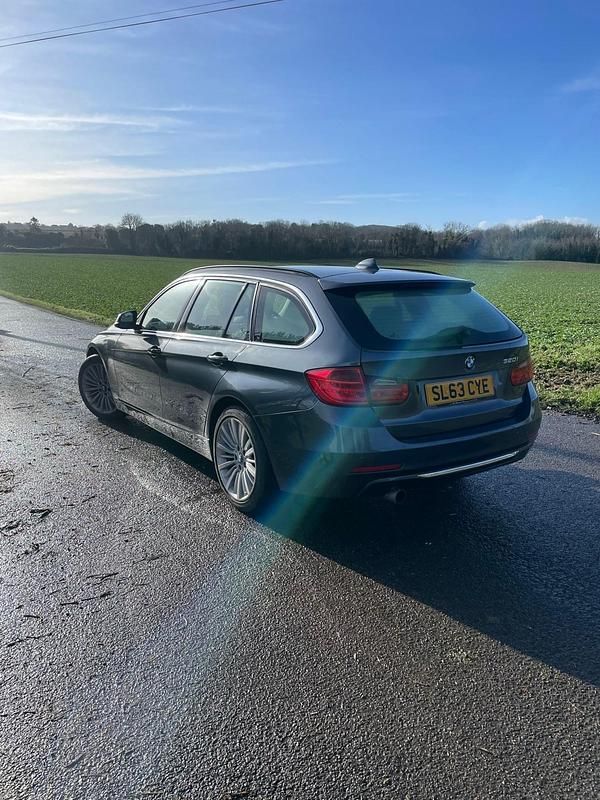 Used BMW 320 Luxury Line 2013 Grey Estate