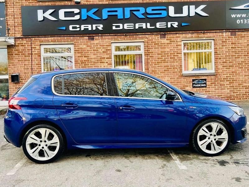 Used Peugeot 308 GT-line 120 HP (88 kW) 2015 Blue Hatchback
