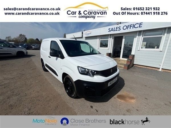 White Used 2021 Peugeot Partner Van | £7,620 (Fair price) - Image 1/1