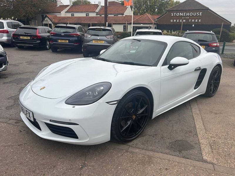 White Used 2018 Porsche Cayman Coupe | £36,995 (Fair price) - Image 1/4