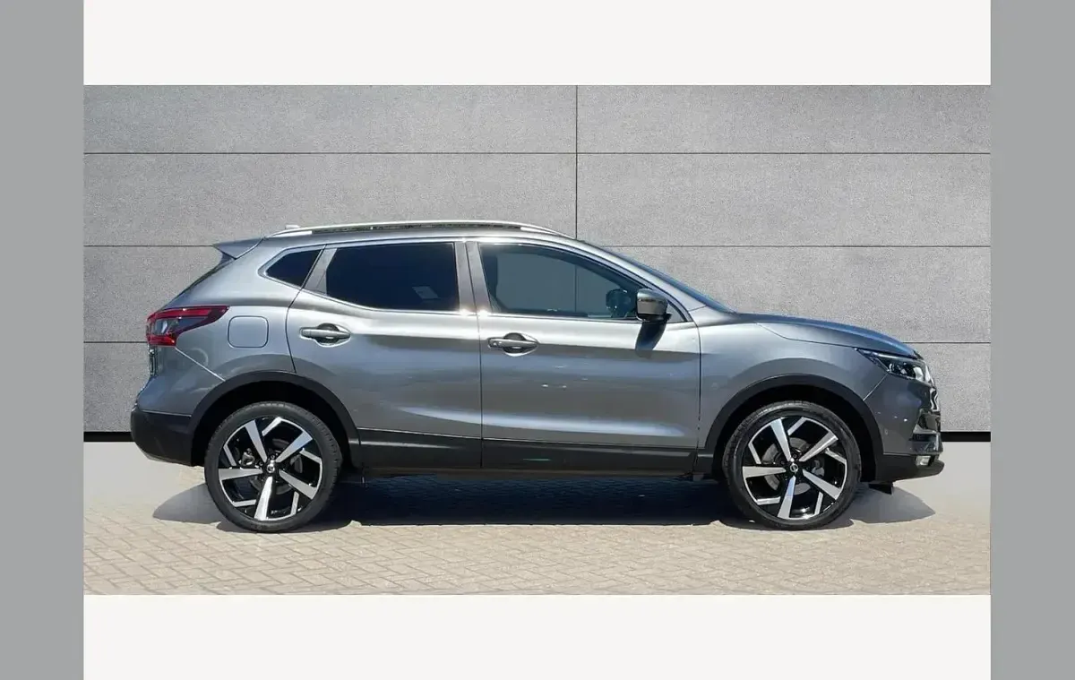 Used Nissan Qashqai Tekna+ 163 HP (119 kW) 2018 Grey SUV