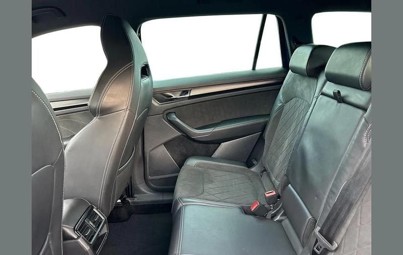 Used Skoda Kodiaq SportLine 148 HP (108 kW) 2022 Race blue metallic SUV