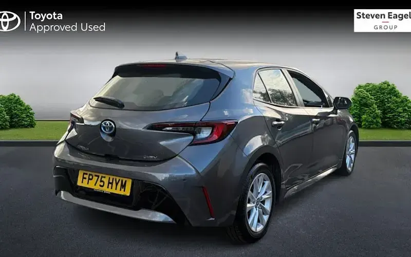 Used Toyota Corolla 178 HP (130 kW) 2025 Grey Hatchback