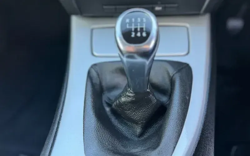 Used BMW 320 177 HP (130 kW) 2008 Black Coupe