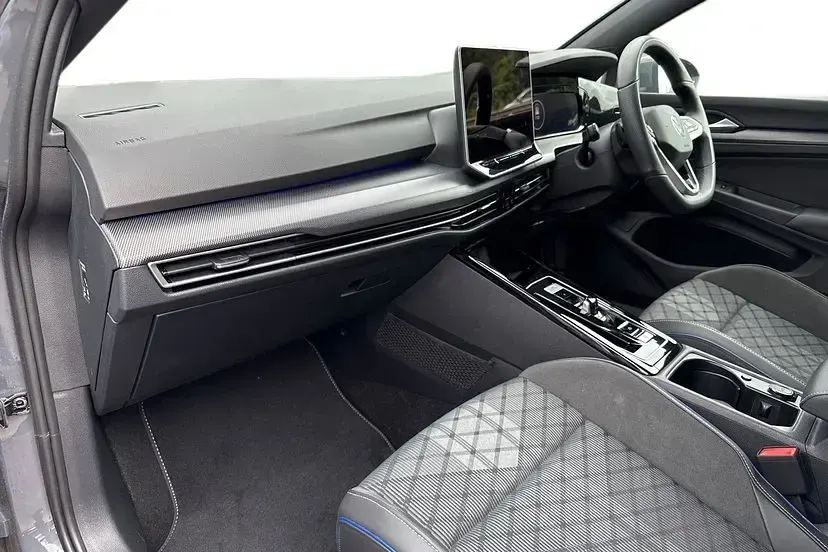 Used VW Golf VIII R-line 150 HP (110 kW) 2025 Grey Hatchback