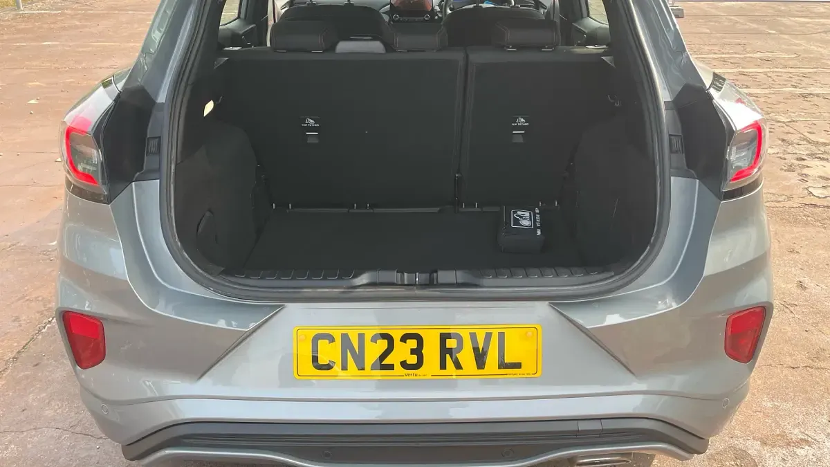 Used Ford Puma ST-Line 125 HP (91 kW) 2023 Silver SUV