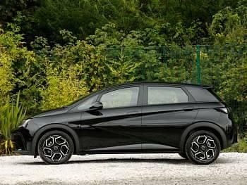 New BYD Dolphin Comfort 150 kW (204 HP) 2025 Black Hatchback